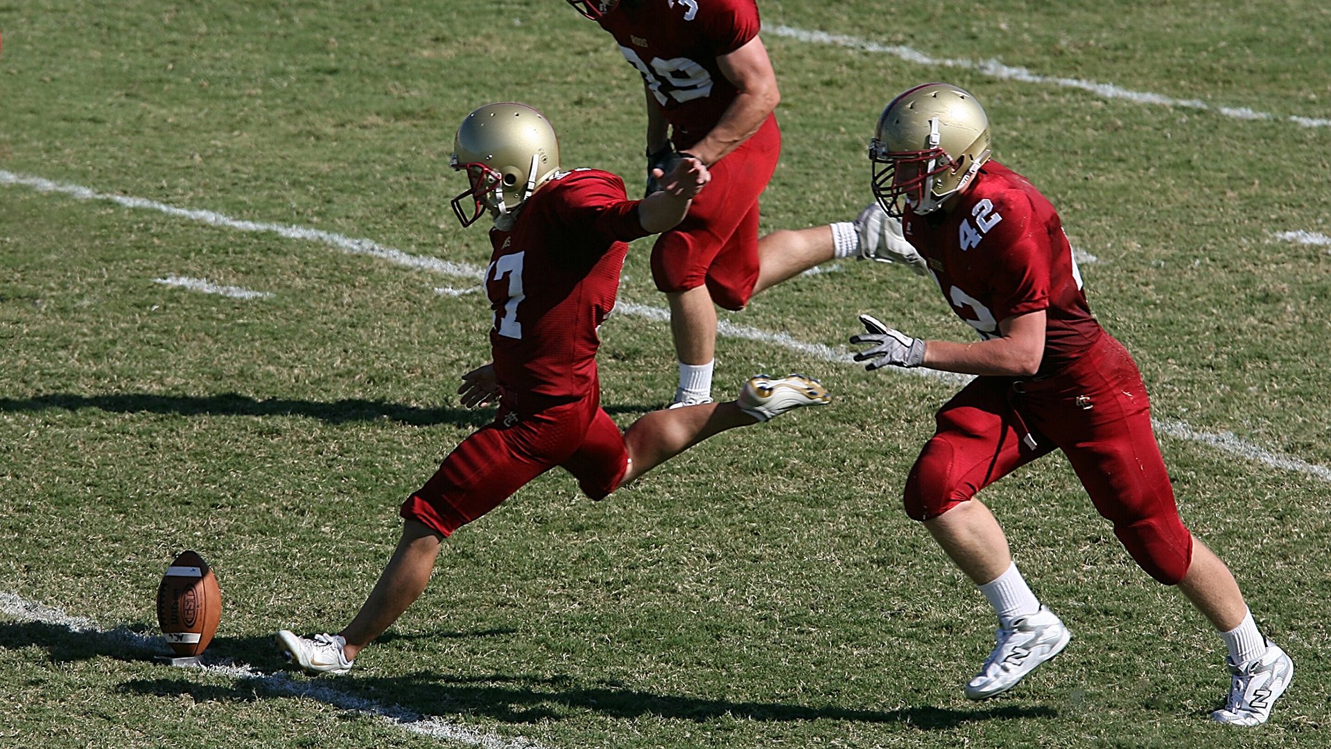 九游娱乐官网-德甲争冠战之夜，小贾伦高光表现